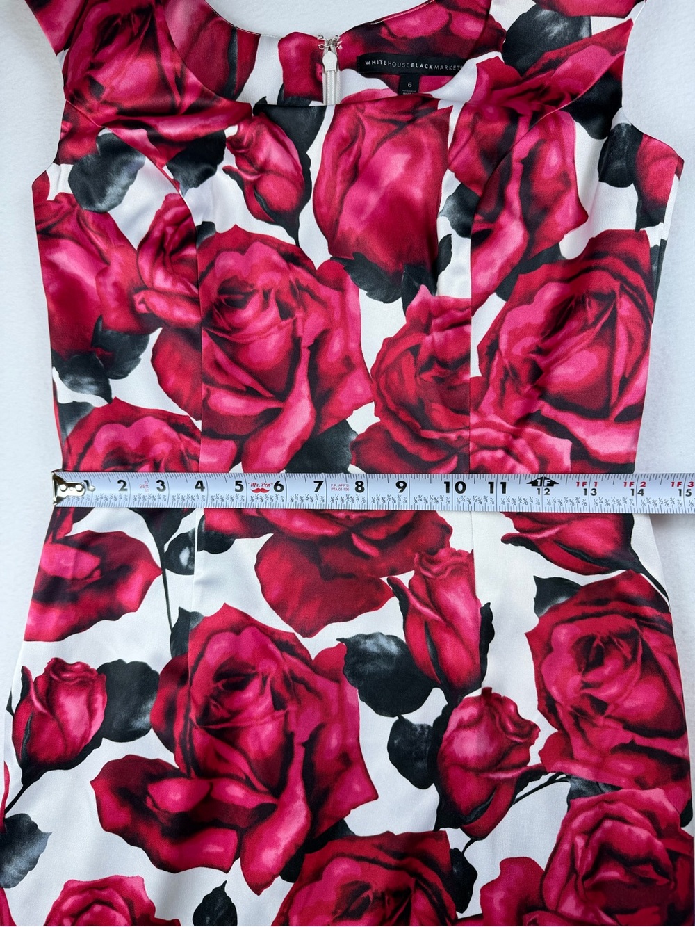 White House Black Market Red Rose Print Sheath Dress Size 6 Sleeveless Cocktail - Picture 8 of 12